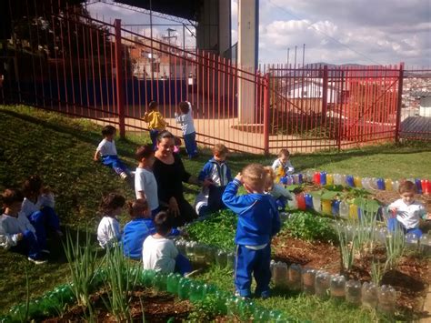 Escola Adalmir Lugar De Crian A Feliz Conhecendo A Horta Da Nossa Escola