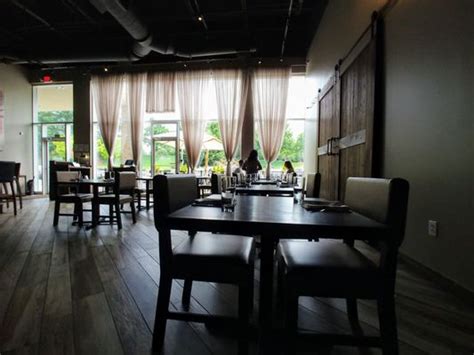 Secreto Southern Kitchen And Bar 443 Photos And 378 Reviews 6195 Windward Pkwy Alpharetta Ga