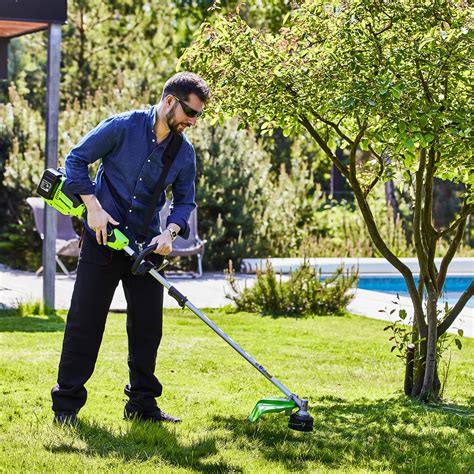 greenworks line trimmer 4