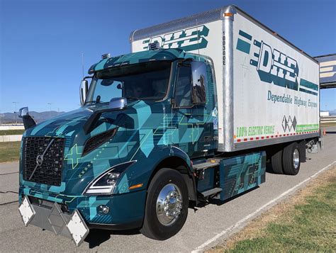 Test Drive The Electric Volvo Vnr