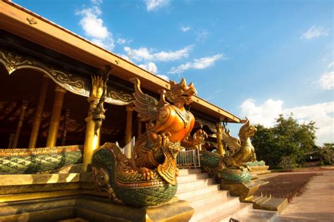 ワット・シリントーン・ワララーム・プープラオ | 【公式】タイ国政府観光庁