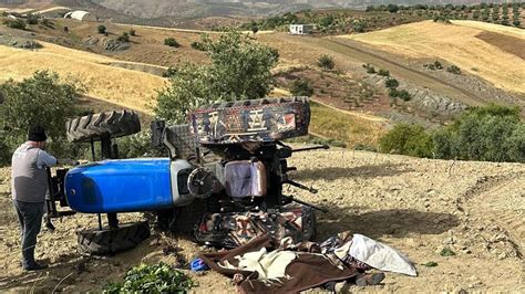 Gaziantep te feci kaza Şarampole devrilen traktördeki 3 kişi hayatını