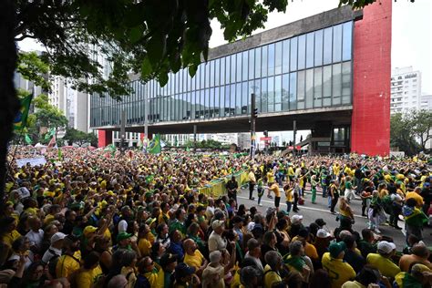 Sem Bolsonaro Ato Na Paulista Tem Presença De Família De Réu Do 8 De