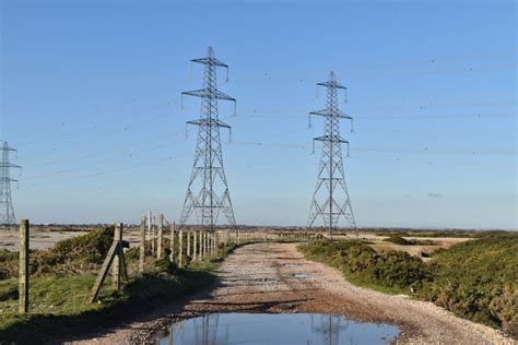 Pylons Dungeness © N Chadwick Cc By Sa20 Geograph Britain And Ireland