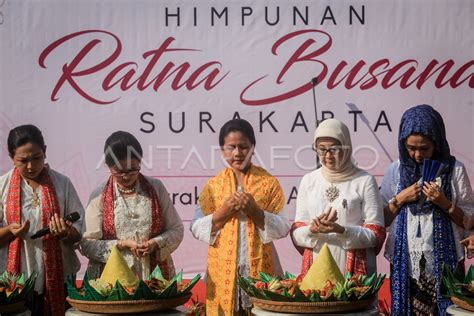 IBU NEGARA HADIRI PERINGATAN HARI KARTINI ANTARA Foto