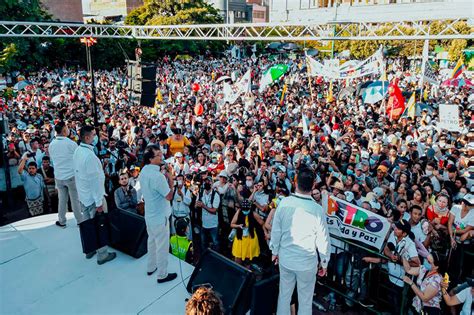 Pacto Hist Rico Cuenta Con Masivo Respaldo En Colombia Fotos