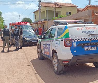 Dois homens são baleados dentro de carro em Parnaíba Parnaiba