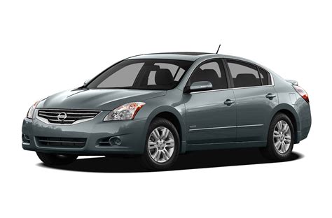 Nissan Altima Hybrid - Model Years, Generations & News | Cars.com