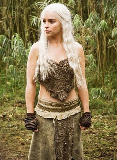 Los 22 Mejores Looks De Daenerys Targaryen En Juego De Tronos