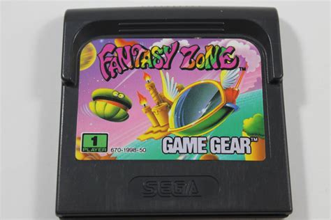 Fantasy Zone - Sega Game Gear