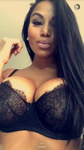 Ginger Jilling Porn Pic