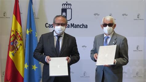 El Gobierno de Castilla La Mancha y Cruz Roja refuerzan su colaboración