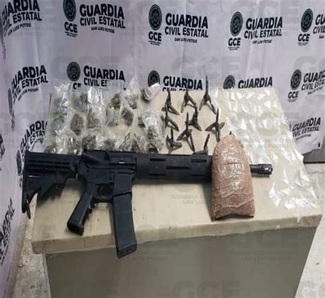 Aseguran Droga Arma Larga Y Poncha Llantas En Matehuala