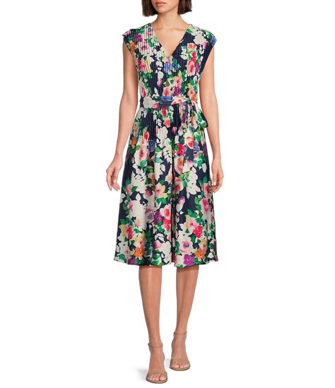 Jessica Howard Petite Size Cap Sleeve V Neck Tie Waist Floral Pleated