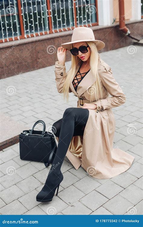 Stylish Blonde Woman In Trench Coat And Hat Stock Photo Image Of Concept Glamorous 178773342