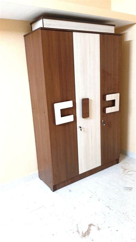 Brown 3 Door Plywood Wardrobe Coimbatore For Home At Rs 1200 Square