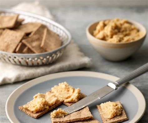 Fennel And Caraway Rye Crackers With Houmous Cookidoo Das