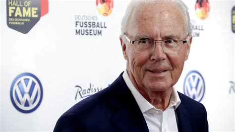 Muere Franz Beckenbauer Máxima Leyenda Del Fútbol Alemán A Los 78 Años