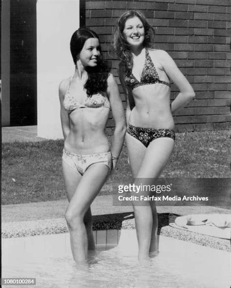 Hot Sexy Anne Stuart Bikini Pics