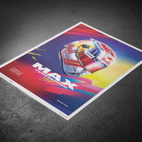 Oracle Red Bull Racing - Max Verstappen - Helmet - 2023