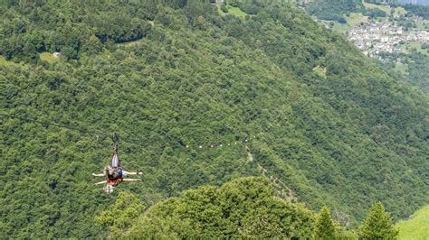 Tragico incidente davanti alla famiglia una donna di 41 anni è morta