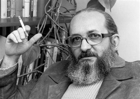 Os Careca Paulo Freire um dos pensadores mais notáveis na história da