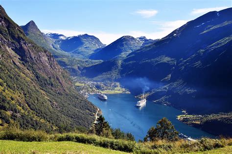 Trollstigen - A Scenic Road Trip in Norway – Go Guides