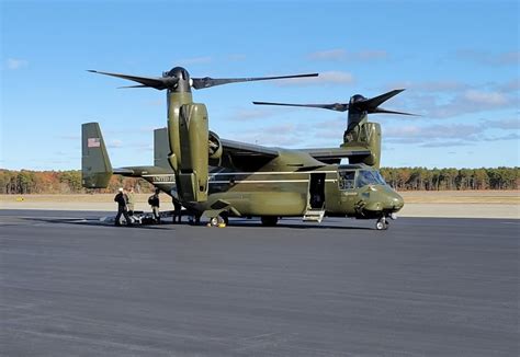 Video: Two U.S. Marine Osprey helicopters seen at Hyannis Airport ...