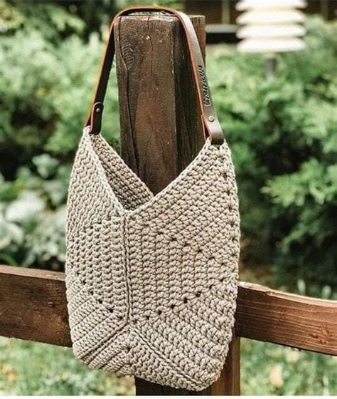 Pin On Bolsos Y Carteras Crochet Handbags Crochet Handbags Patterns