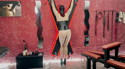 Slut Must Present Herself To You Amateur Porn XHamster