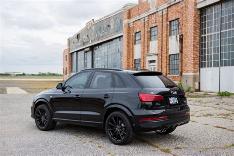 Photoshoot Wifes New 2018 Blacked Out Q3 With Sport Plus Package
