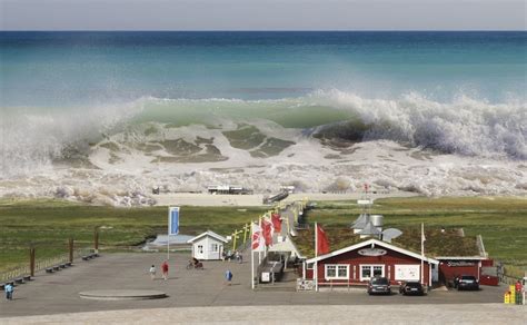 Video: Ante la alerta ¿Sabes qué es y cómo se origina un tsunami ...