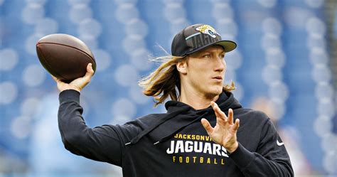 Jaguars Trevor Lawrence Talks Nfl Season New Contract More In B