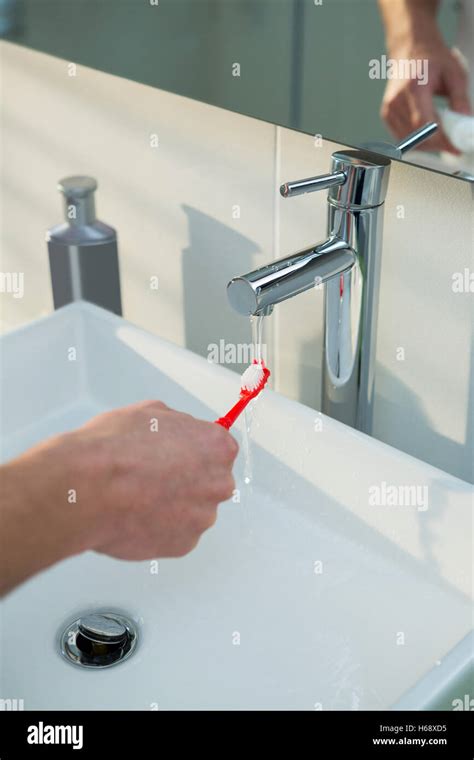 Washing In Sink Hi Res Stock Photography And Images Alamy