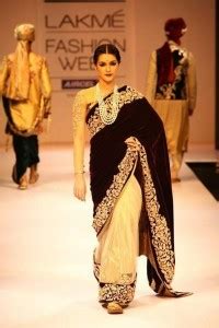 Shyamal And Bhumika Shodhan Collection At Lakm Fashion Week Winter