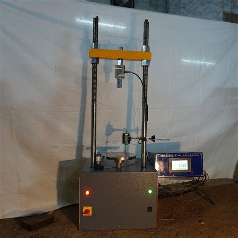 Blue Mild Steel Servo Triaxial Shear Test Apparatus Automation Grade