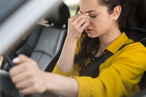 Desvendando o Mistério Mau Cheiro no Ar Condicionado do Carro e Como