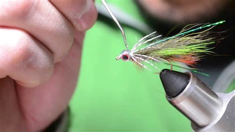 Fly Tying Modern Bucktail Streamer Youtube