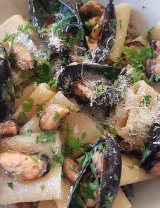 Paccheri Cozze E Pecorino Al Ta Cucina Destefanispina