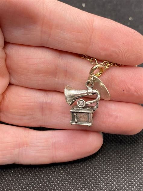 Vintage Sterling Silver Music Notes With Gramophone R Gem