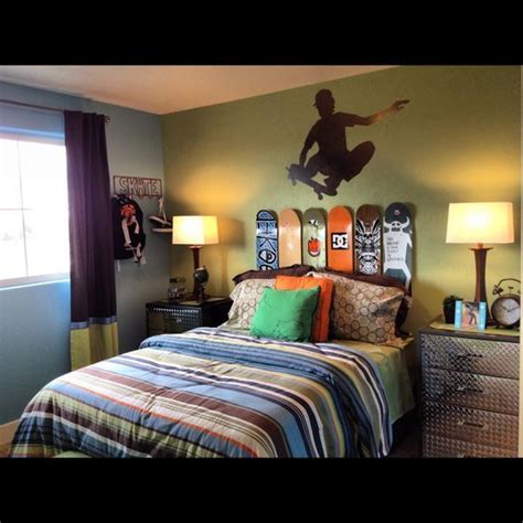 Décorer Avec Un Skateboard Skateboard Bedroom Skateboard Room Bedroom Decor