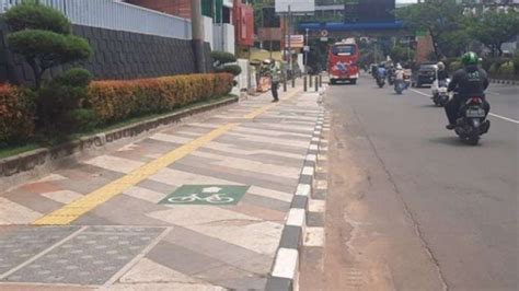 Revitalisasi Trotoar Di Jalan Margonda Pemkot Depok Anggarkan Rp