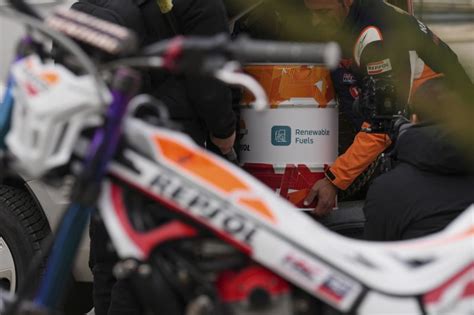 Repsol Honda Trial Team Perform First Test With Renewable Fuel