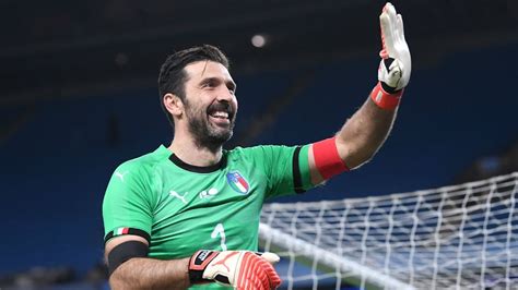 Gianluigi Buffon Vuelve A La Selecci N De Italia Cu L Es El Nuevo Rol