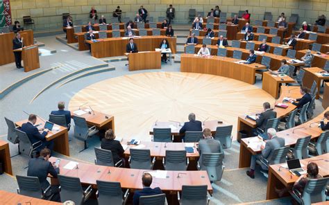 Nrw Landtag Verabschiedet Pandemie Gesetz