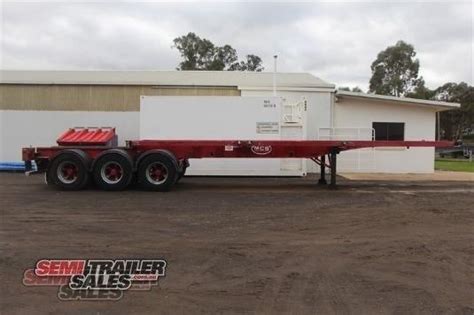 2001 FREIGHTER SEMI RETRACTABLE SKEL SEMI TRAILER for sale or hire