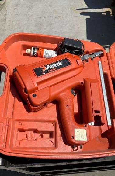 Paslode Impulse Utility Framing Nailer Needs Battery And Charger