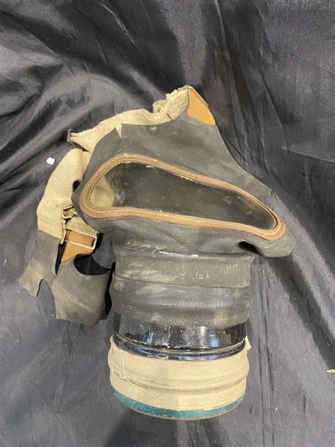 Ww2 British Civilian Gas Mask In Gas Masks And Respirators