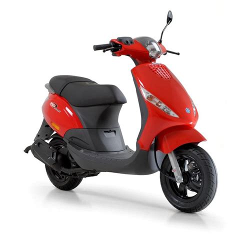 Review Of Piaggio Zip Zip T Pictures Live Photos Description