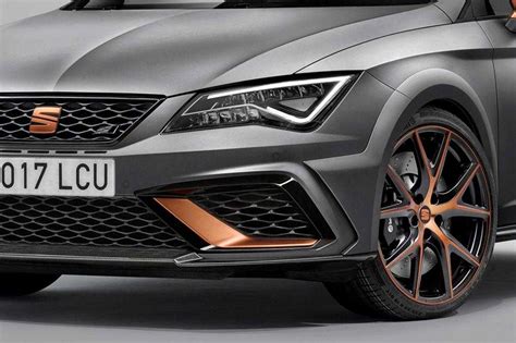 Stylish And Speedy Seat Leon Cupra R Launched New Photos Released